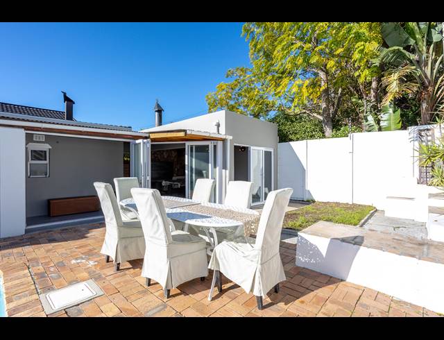 3 BEDROOM FREEHOLD SOLD IN WYNBERG UPPER